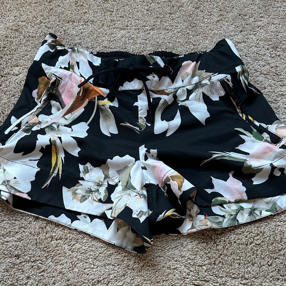 Athleta beach shorts